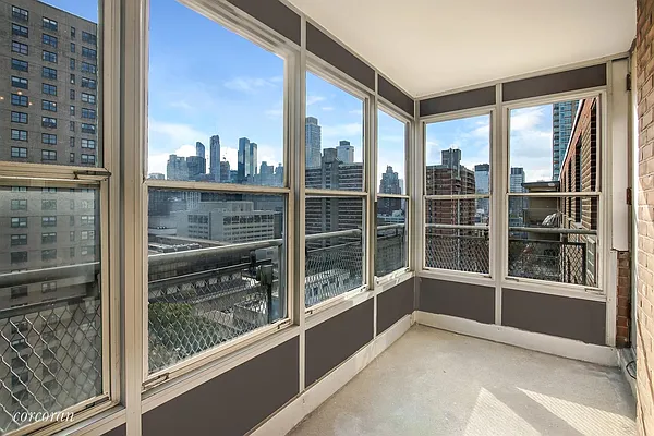 Sold by Corcoran | media 14