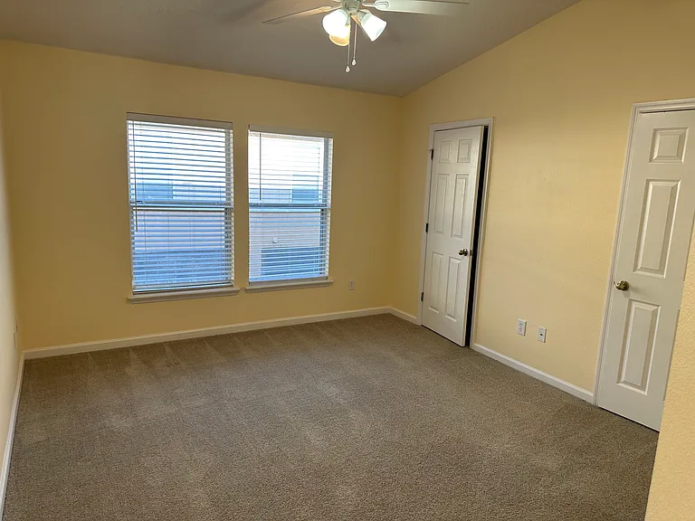 12997 Sunset Lake Dr — Photo 8