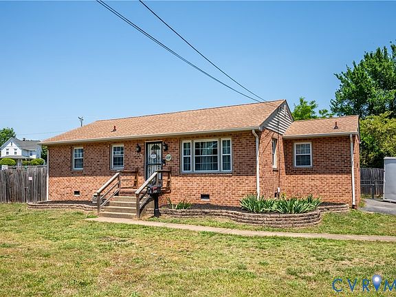 3rd image of 100 N Grove Ave