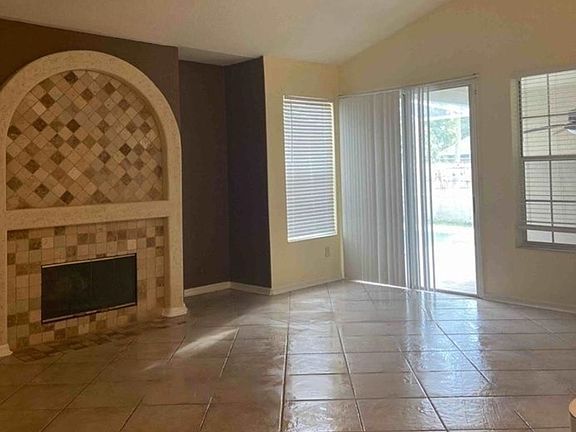 3rd image of 7830 Saint Andrews Cir