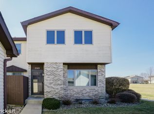 749 Brockwood Rd #749, New Lenox, IL 60451