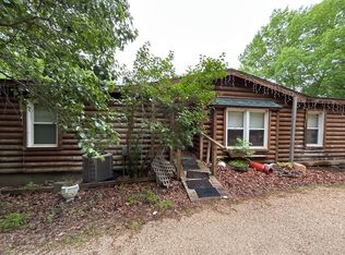 604 N Oak St, Stover, MO 65078