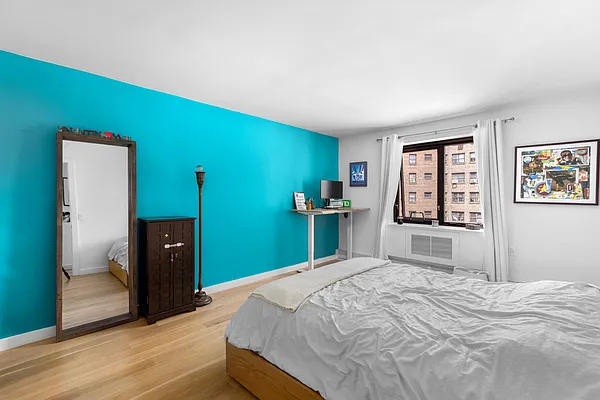 Rented by Compass | media 4