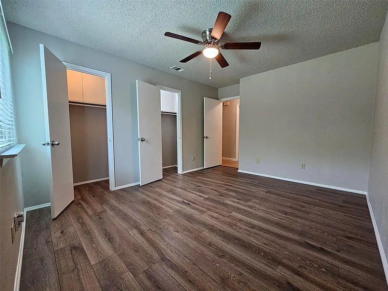 6800 Lunar Dr #A — Photo 16