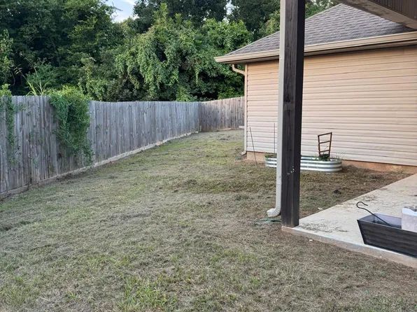 1566 Chase Dr, Alexandria, LA 71303