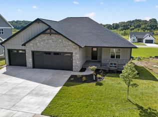 1771 Woodford Rd, Cross Plains, WI 53528