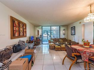 7321 NW 18th St APT 104, Margate, FL 33063