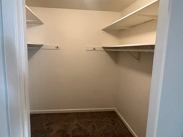 8822 Moorcroft Ave — Photo 10