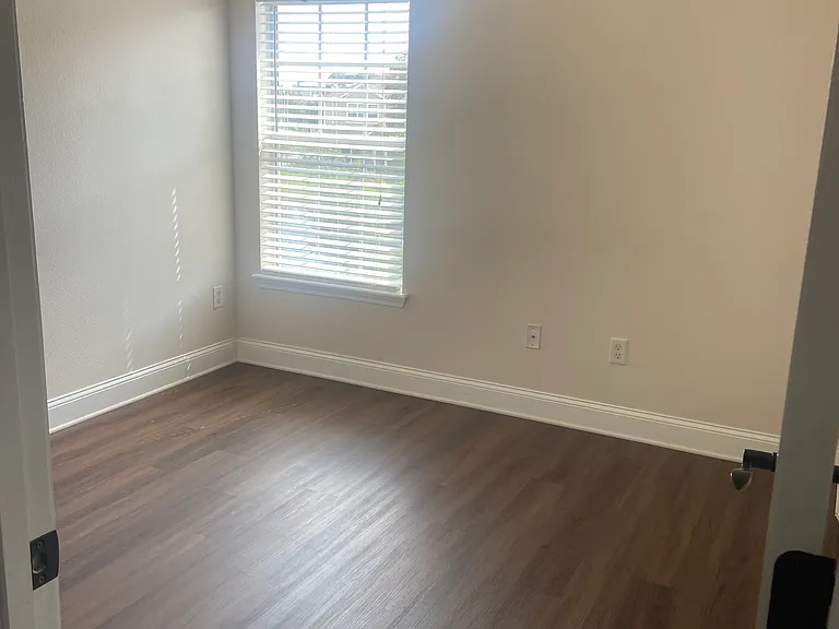 4115 Crownwood Dr — Photo 11