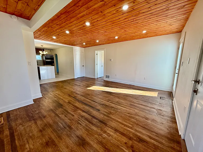 Living room / Dining room
