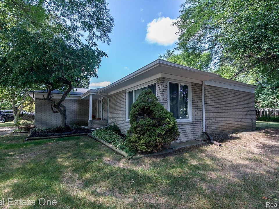 30290 Old Stream St, photo 4