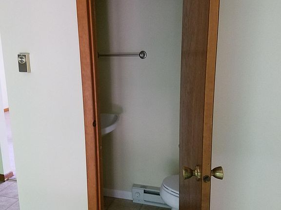 2nd image of 277 Oakwood Ave