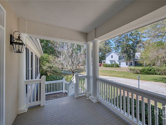 4th image of 308 Bradley Point Road