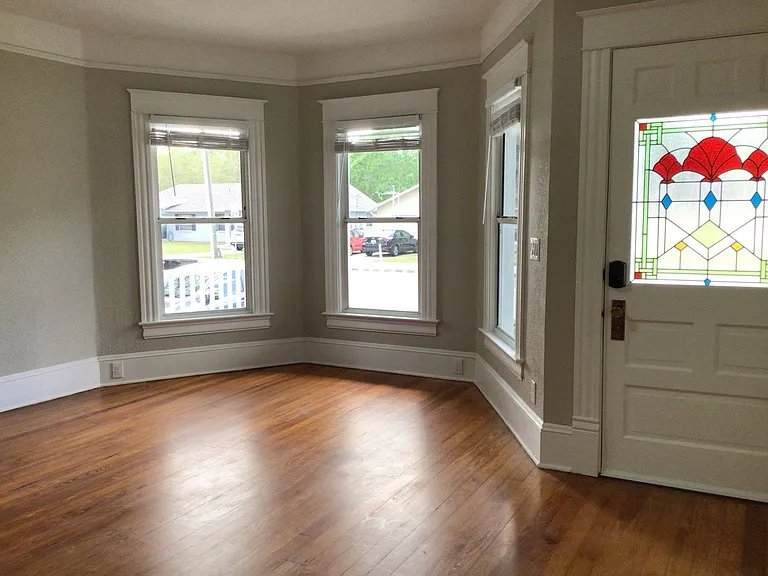 203 S Main St — Photo 5
