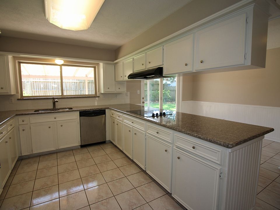 2nd image of 4335 Stacy Ln