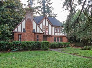 120 Fir Ln, Eugene, OR 97404