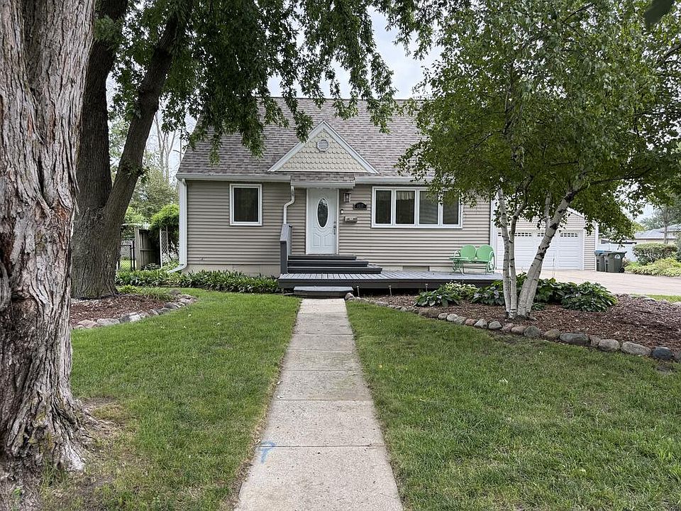 1st image of 1127 Cooper Dr