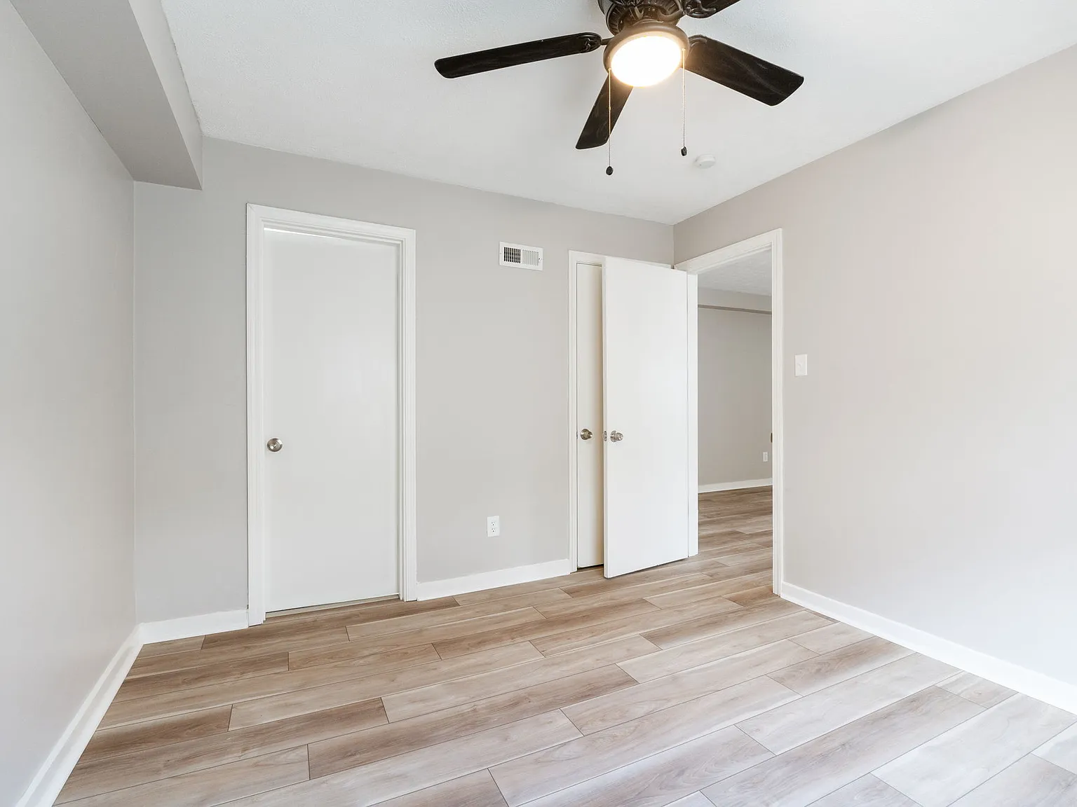 1 bed, 525 sqft, $850 — Photo 2