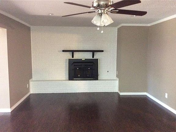 4th image of 1809 Delwood Dr