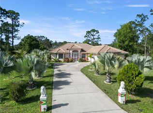 219 Columbus Ave, Lehigh Acres, FL 33936