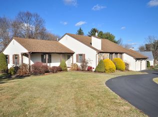 56 Kendrick Ln, Windsor, CT 06095