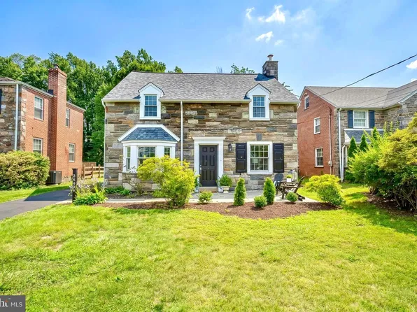 2842 Haverford Rd, Ardmore, PA 19003