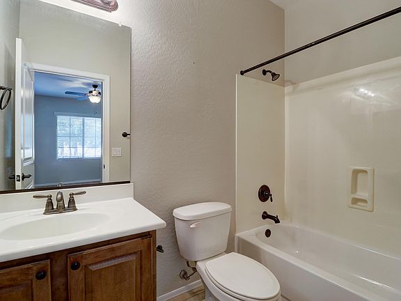 5th image of 21754 S 214th St