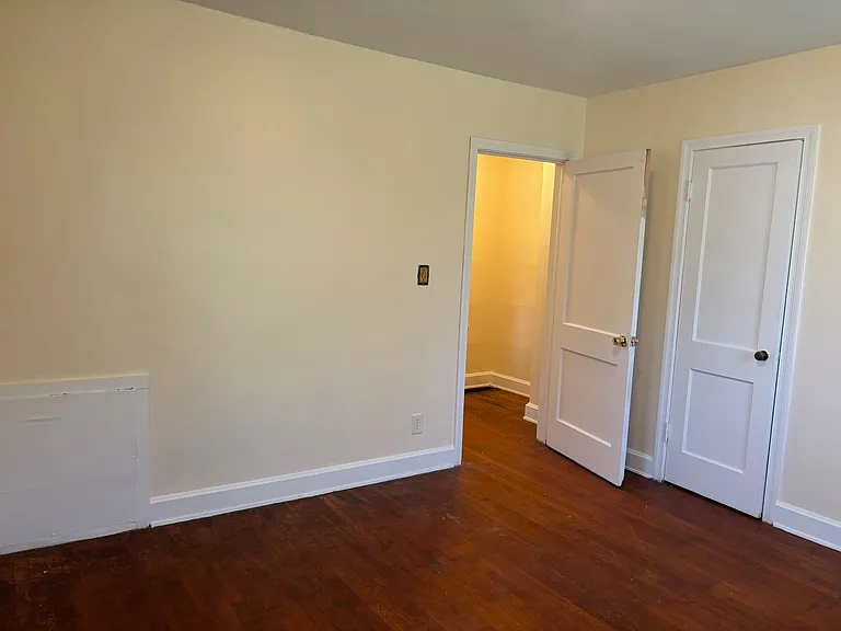 2918A & B Archdale Rd — Photo 9