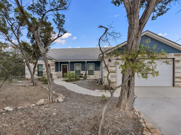 2298 FULLER DR, Canyon Lake, TX 78133