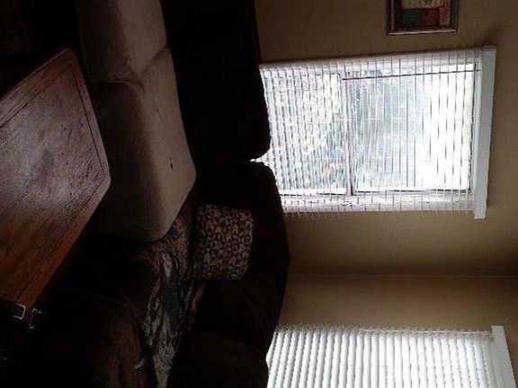 5th image of 124 Buss Avenue