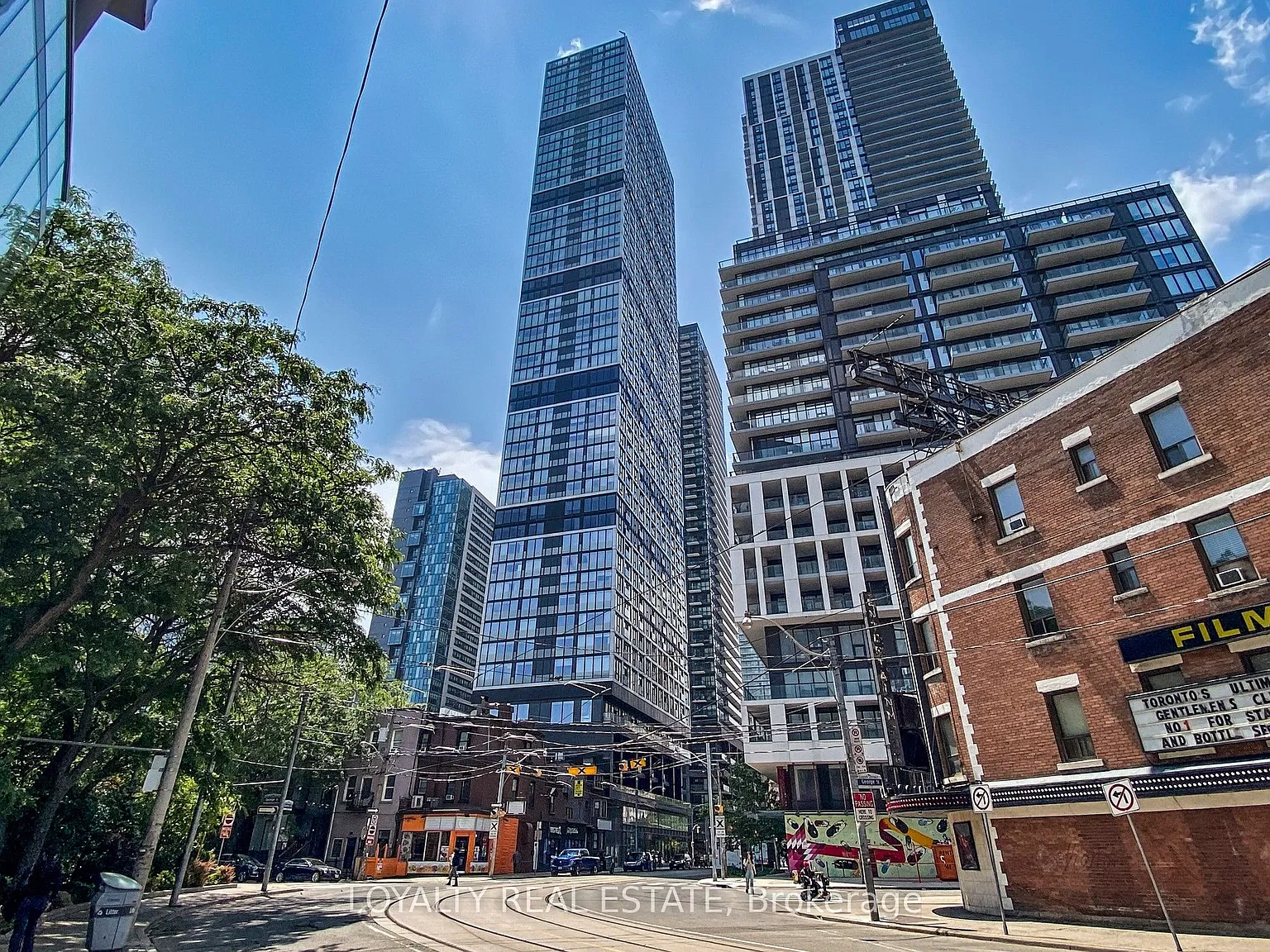 2 bed, $2,500 — Photo 1
