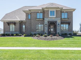8875 Bayside Ct, Mason, OH