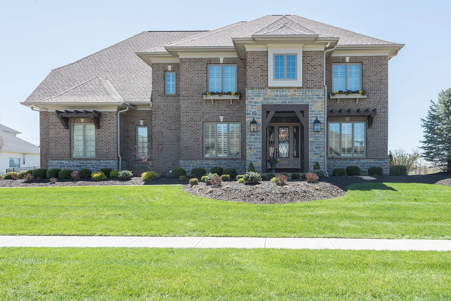 8875 Bayside Ct photo 1