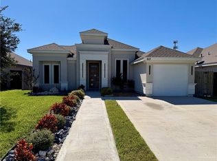 613 W Polk Ave, Alton, TX 78574