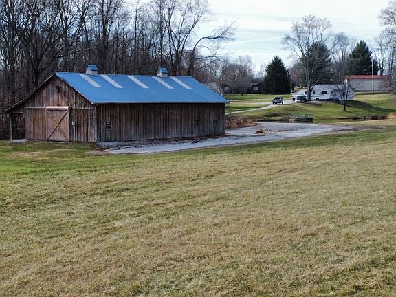 4th image of 0 Vacant Ln S #525