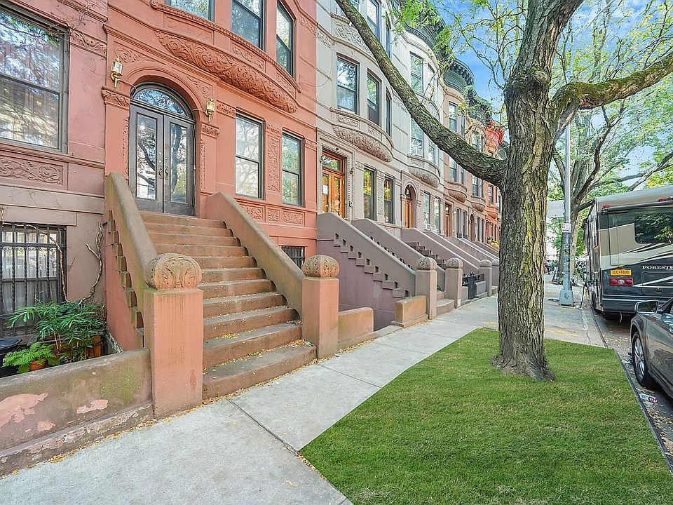 1st image of 230 W 137th St