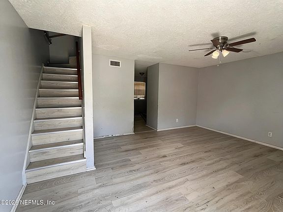 2nd image of 4451 W MONCRIEF Road