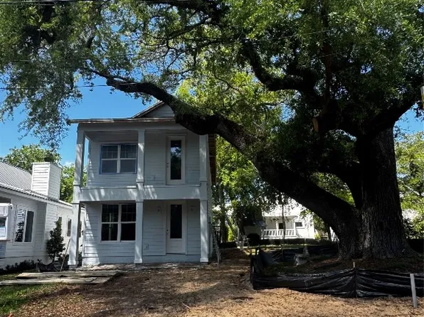 409 S 4th St, Fernandina Beach, FL 32034