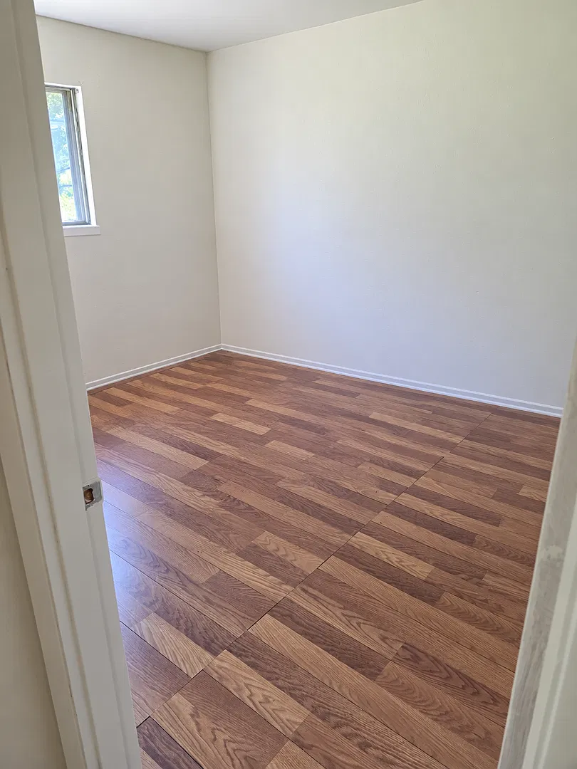 Charming 2 Bedroom Home — Photo 2