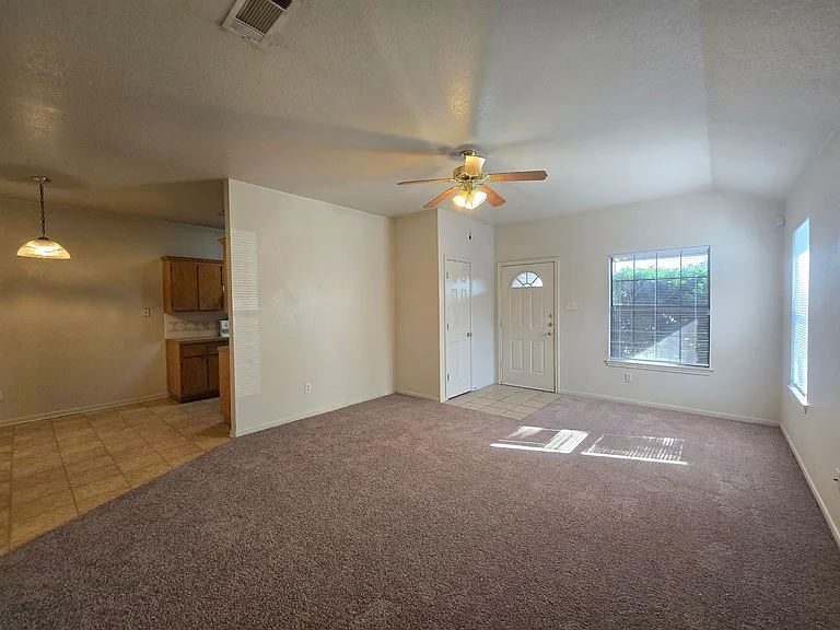 2802 Lucille Dr #A — Photo 8