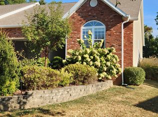 2420 N Stonelake Cir, Bloomington, IN 47404