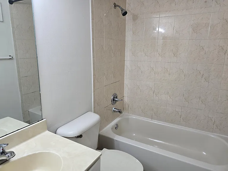 711 N Pine Island Rd #213 — Photo 10