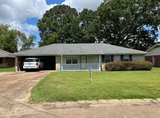 6 Janice Cir, Natchez, MS 39120