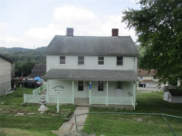 228 Kunkle St, Greensburg, PA 15601