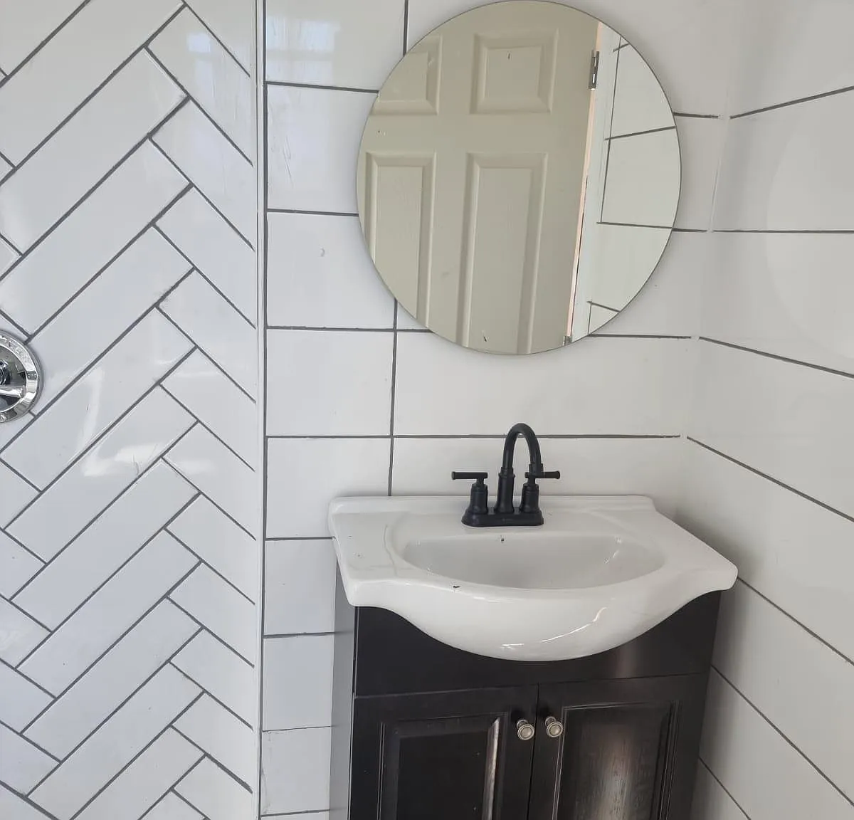 1 bed, 800 sqft, $1,050 — Photo 4