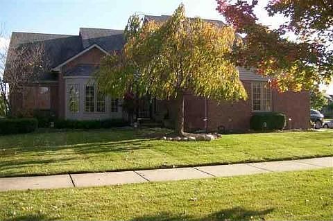 1st image of 16418 Howard Dr