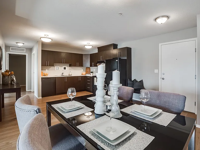 404 McConachie Way NW — Photo 4