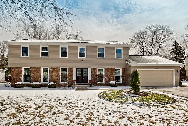 1145 Cayuga Dr photo 1
