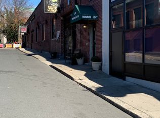 278-282 Derby St #6, Salem, MA 01970