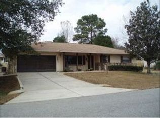 241 W Hollyfern Pl, Beverly Hills, FL 34465